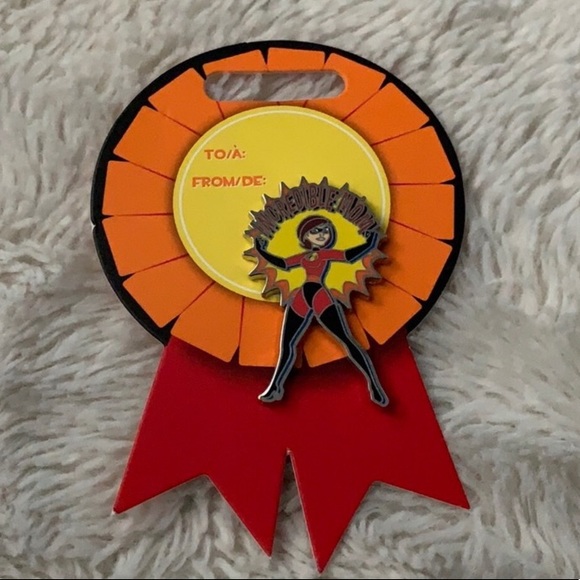 New Disney Pin - Picture 1 of 2